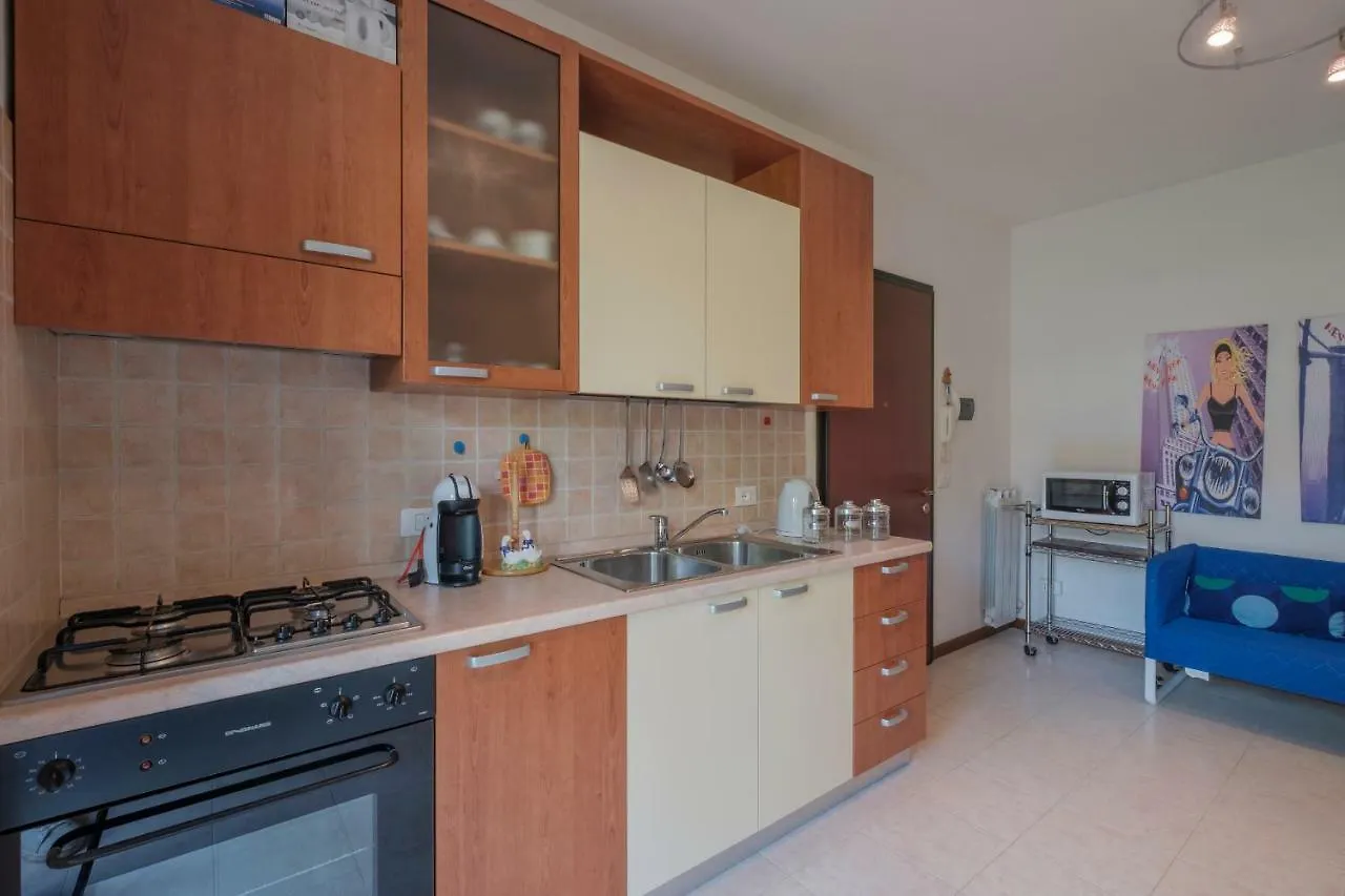 House And Green Sirmione - 2 Rooms Apartment