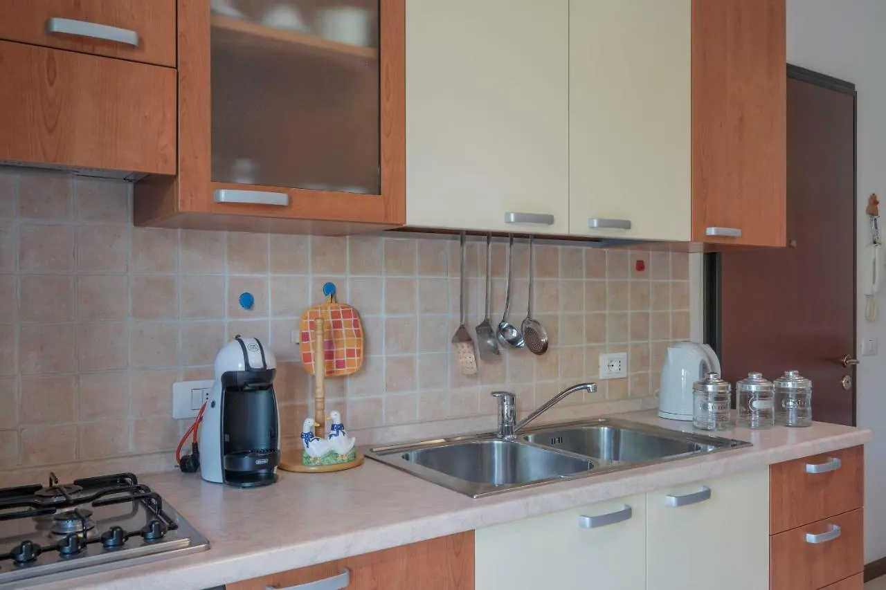 House And Green Sirmione - 2 Rooms Apartment